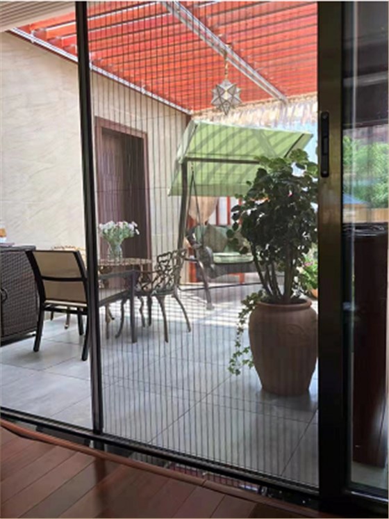 隱形紗窗門(mén)