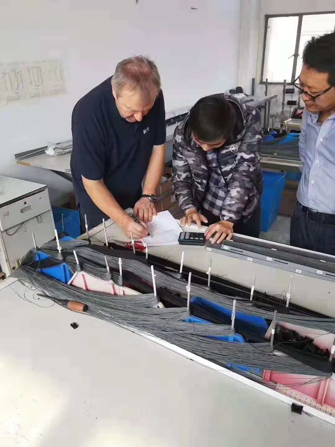 韋柏紗窗設(shè)計師指導(dǎo)