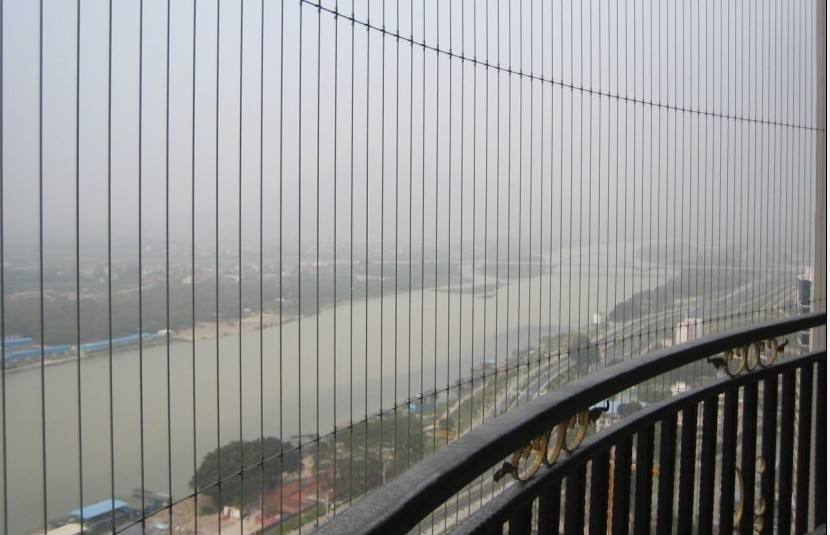 隱形防護網(wǎng)